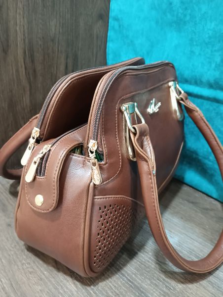 Tan brown women Handbag